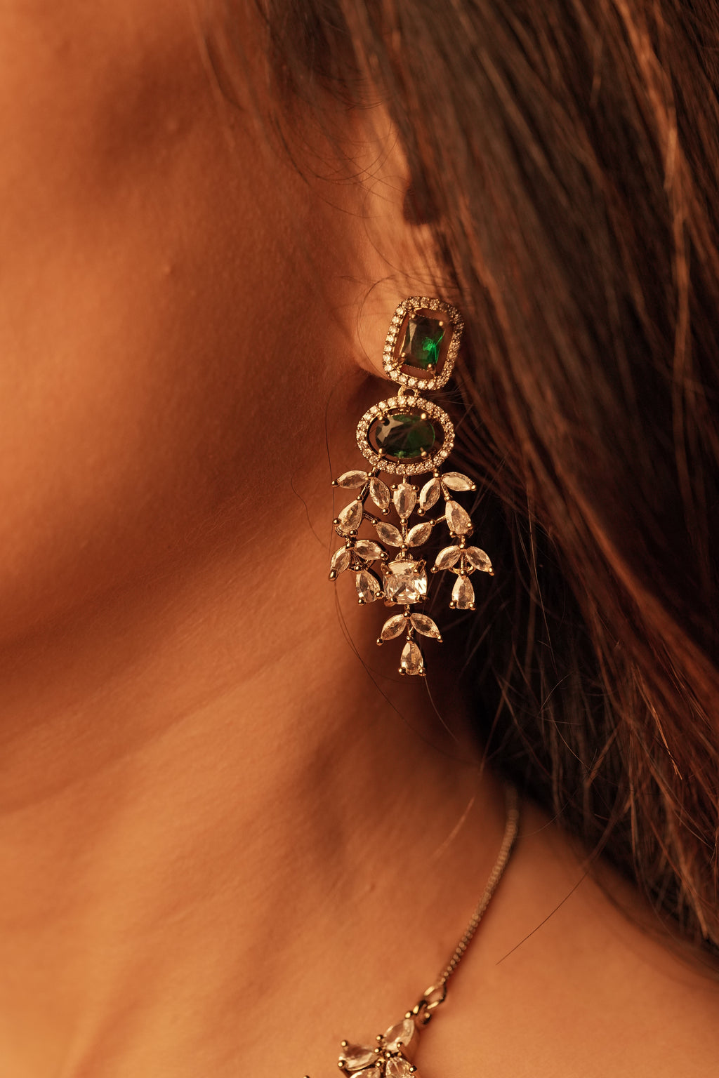 Emerald Green Sparkling Moissanite Necklace Set