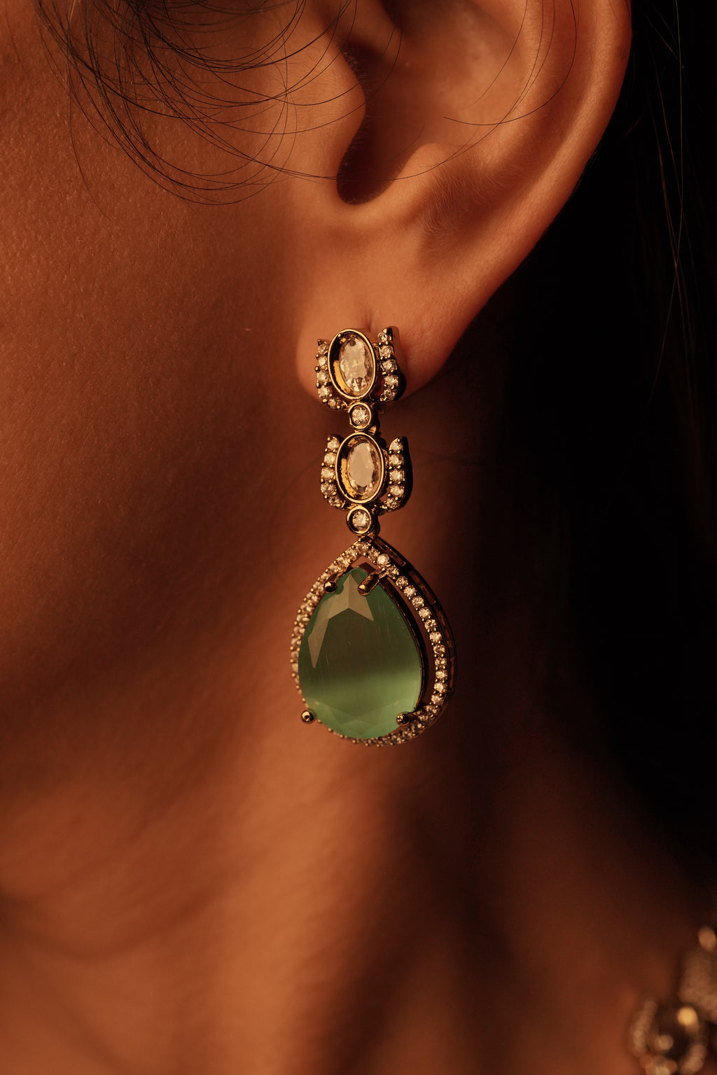 Emerald Green Double Layered Necklace Set